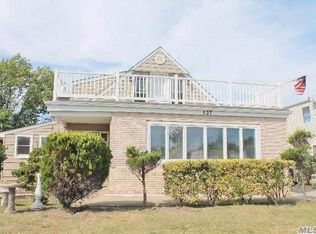 537 E Park Ave, Long Beach, NY 11561
