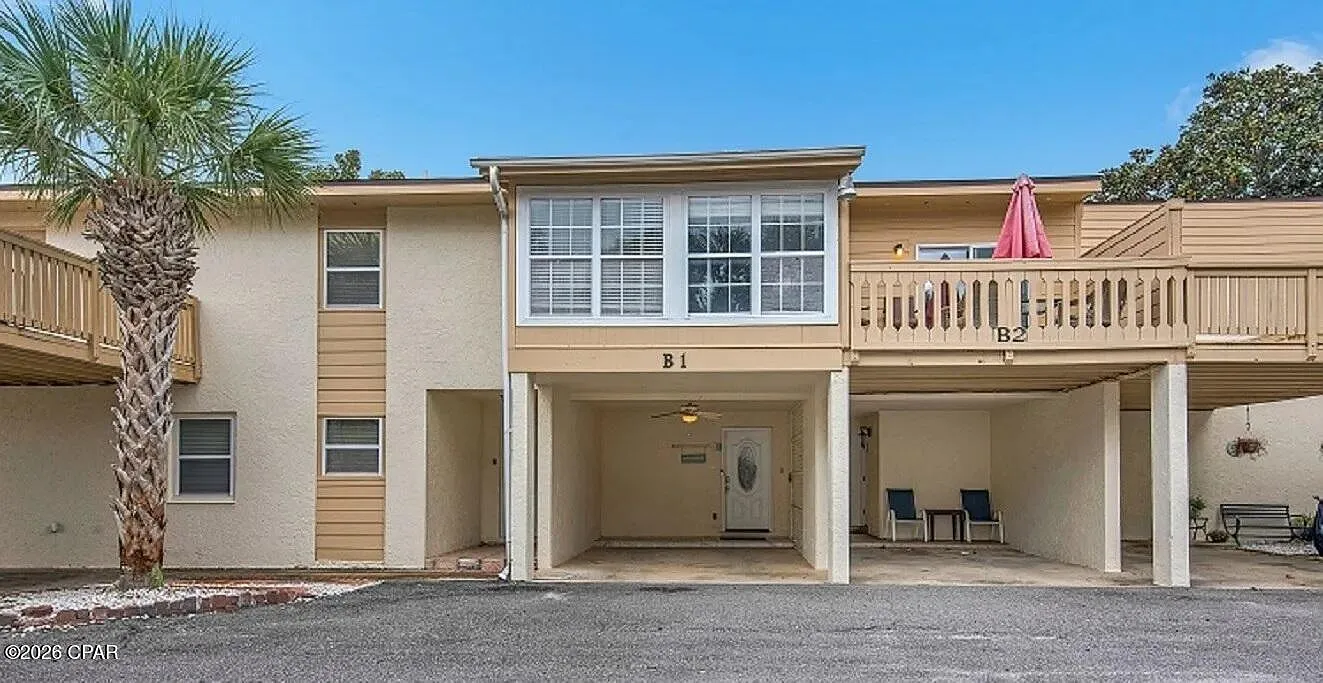 3 bed, 2.5 bath, 1265 sqft, $2,275 — Photo 1