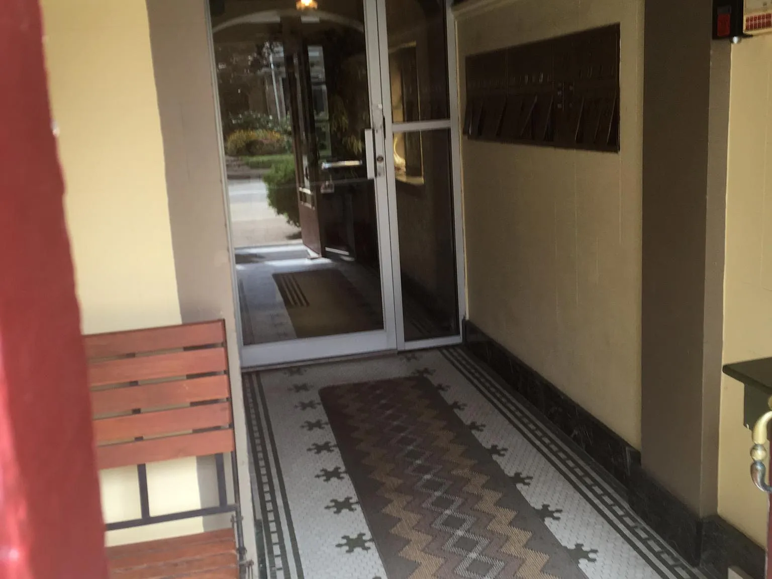 1 bed, 650 sqft, $950 — Photo 3