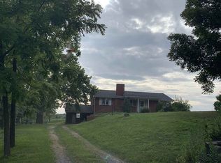 251 Holloway Farm Ln, Waynesboro, VA 22980