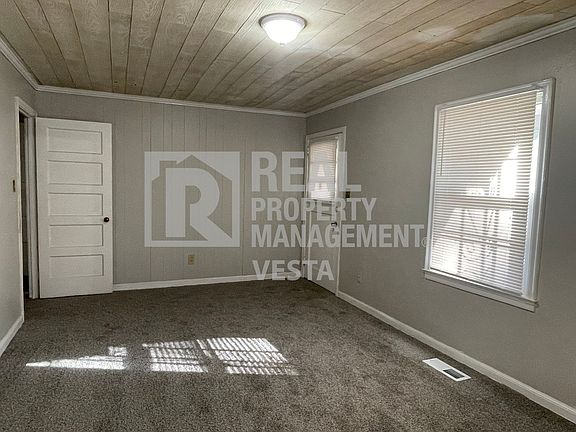 2nd image of 1247 Mimosa Dr