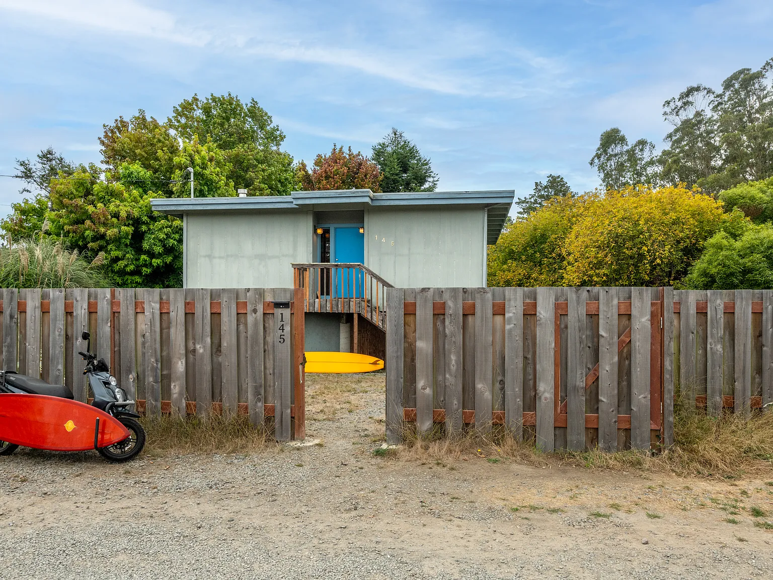 2 bed, $5,950 — Photo 1