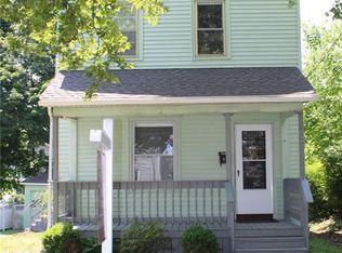 185 4th St, Meriden, CT 06451