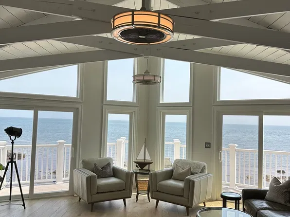 32 Ocean St #2, Marshfield, MA 02050