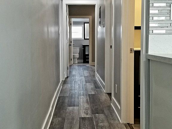 3rd image of 315 N Westlake Ave