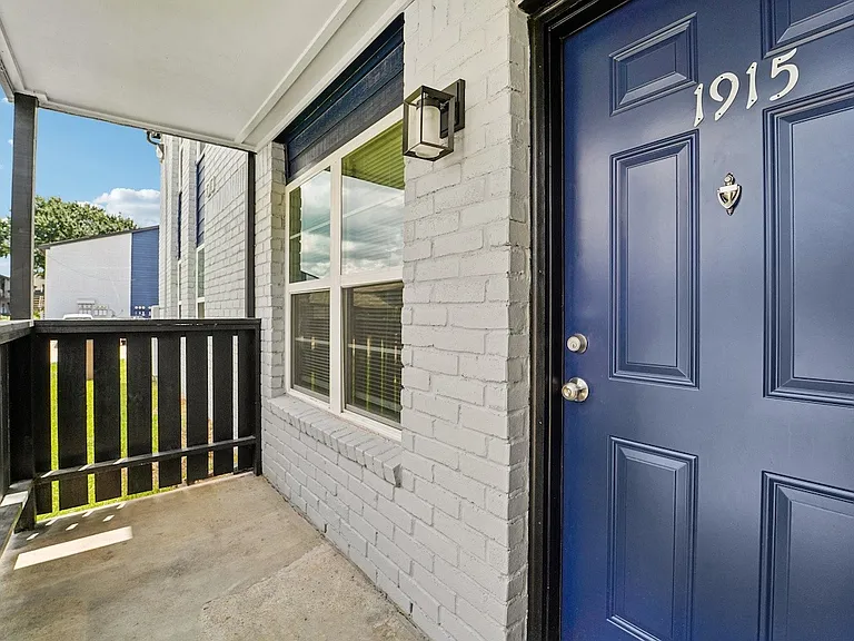 Crosby at Westchase Apartments — Photo 74