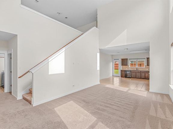 4th image of 5812 Marostica Ln