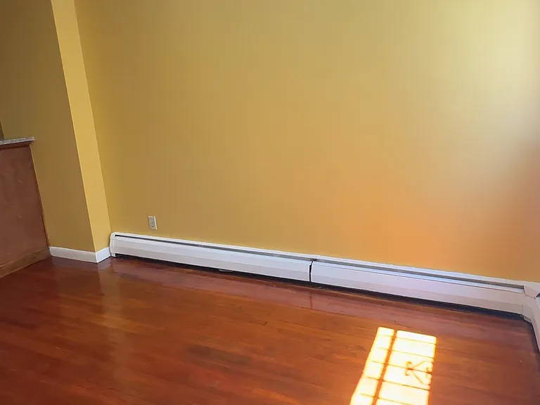 2925 Cruger Ave #1 — Photo 7
