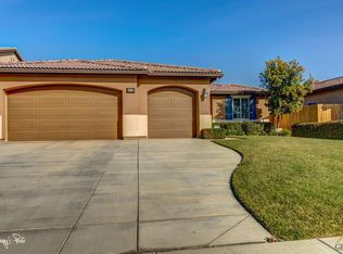 5810 Pearl Ridge Dr, Bakersfield, CA 93313