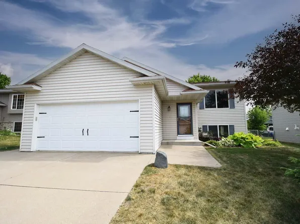 760 19th St, Zumbrota, MN 55992