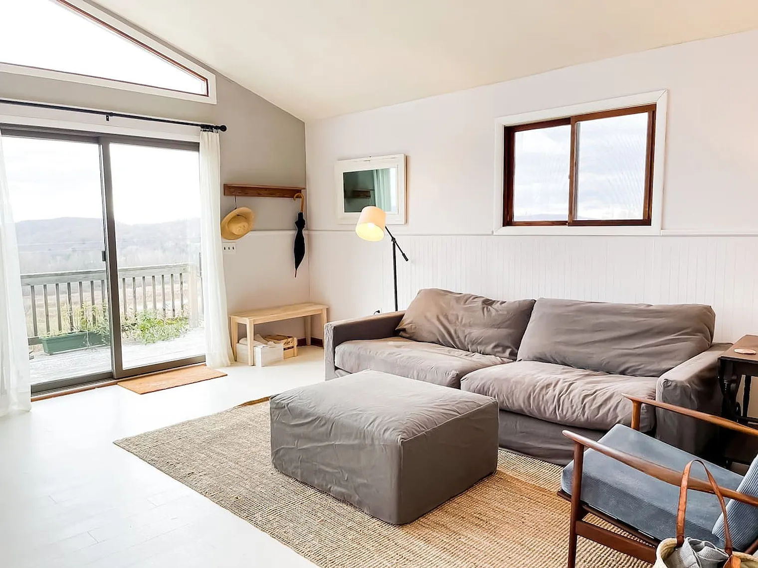 2 bed, 1.0 bath, $2,490 — Photo 3
