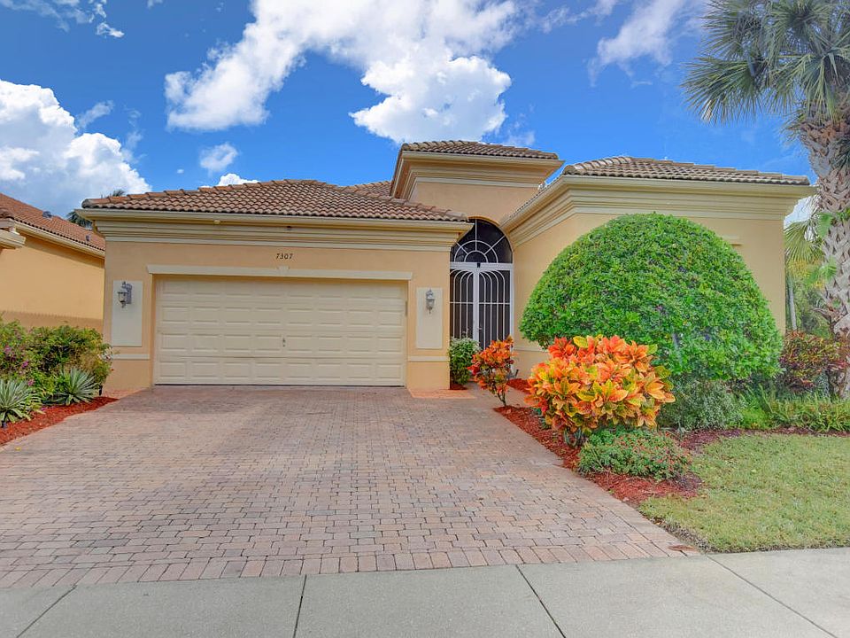 1st image of 7307 Demedici Cir