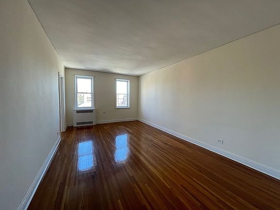 3rd image of 3240 Netherland Ave #6H