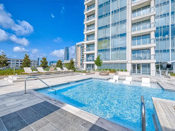 2047 Westcreek Ln Unit 608, Houston, TX 77027