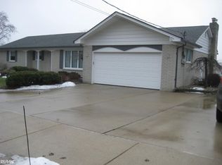 5108 25 Mile Rd, Utica, MI 48316