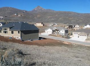 380 E Saddle Dr, Midway, UT 84049