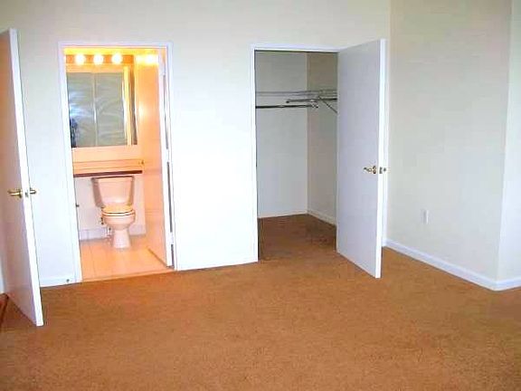 2nd image of 9272 Holland Ave