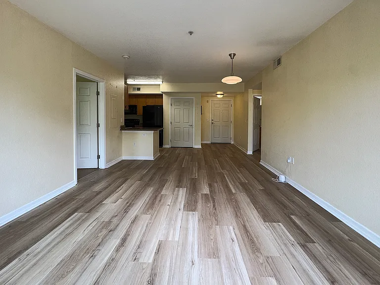 1623 Saint Paul St #405 — Photo 6