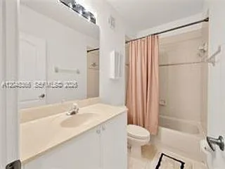 17066 SW 138th Ct — Photo 8