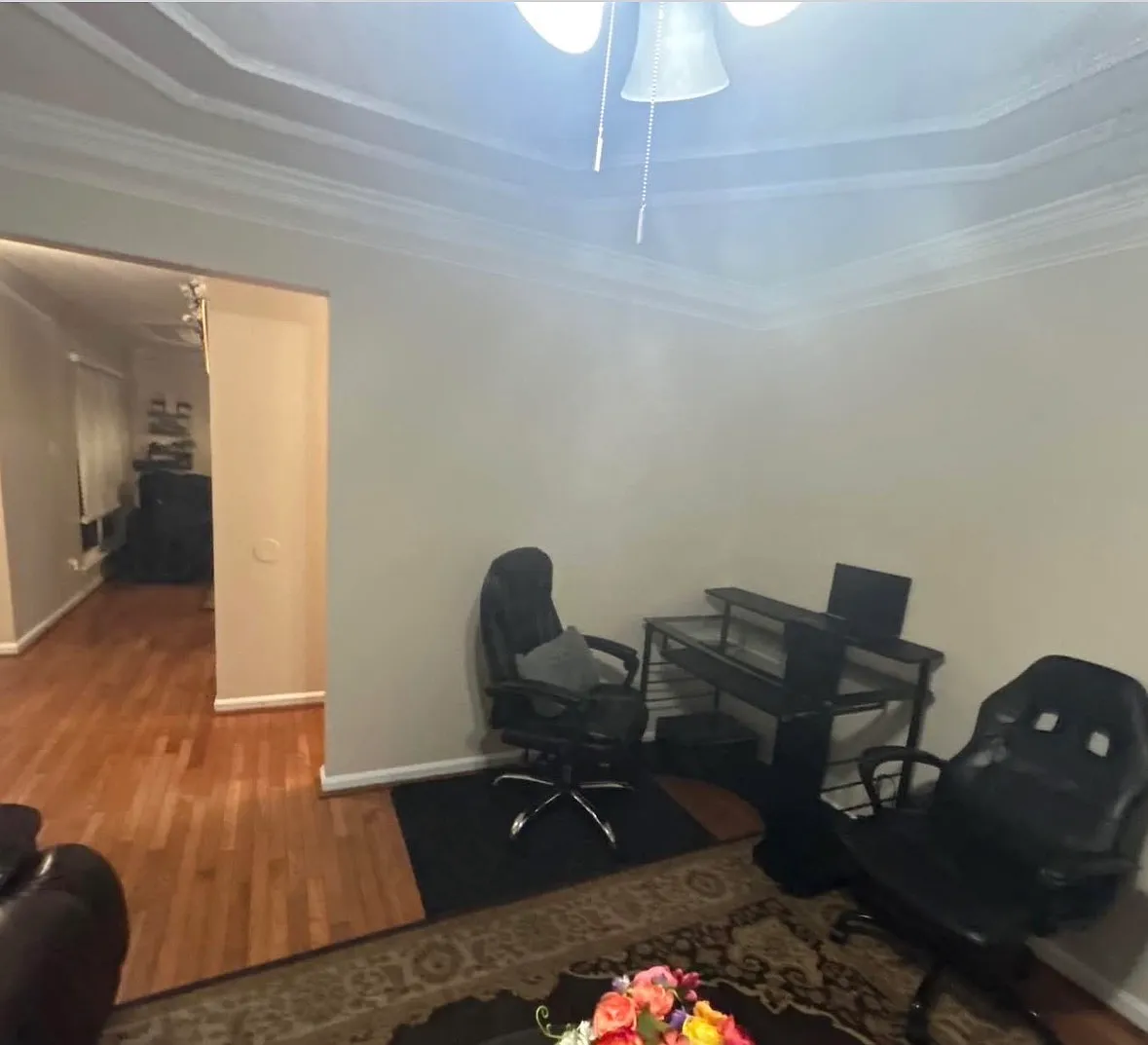 4 bed, 2.5 bath, 1946 sqft, $3,400 — Photo 3