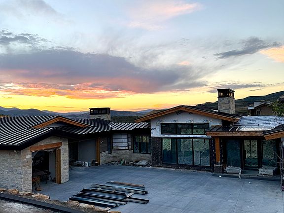 3rd image of 2079 E Paddleboard Way #110