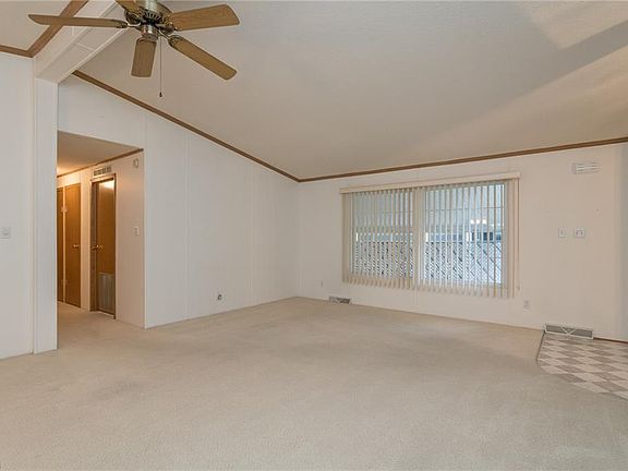5th image of 28 Creekside Trl #28