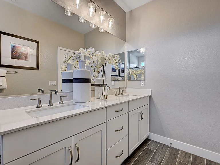 918 Cottonwood Hill Pl — Photo 22