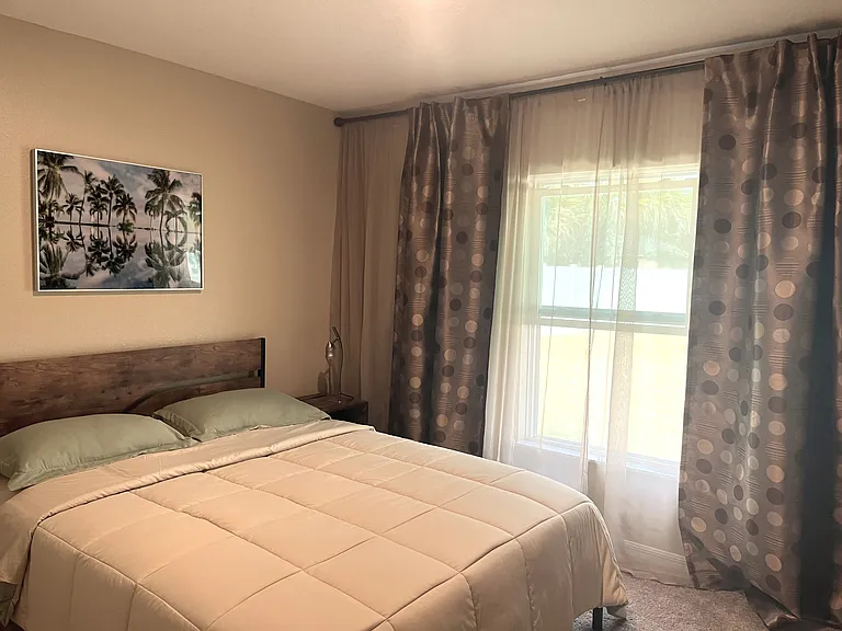 37 Rickenbacker Dr — Photo 23