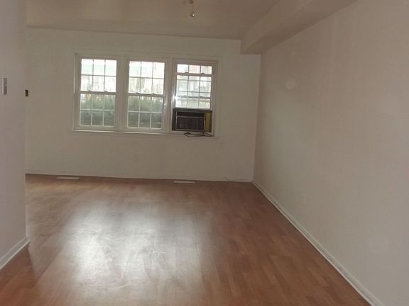 Living Room-Dining Room