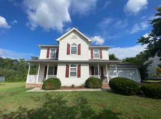 2412 Ruffin Dr, Fredericksburg, VA 22408