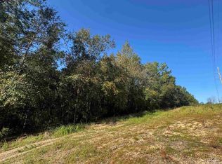 2 Van Hoosen Rd, Flomaton, AL 36441