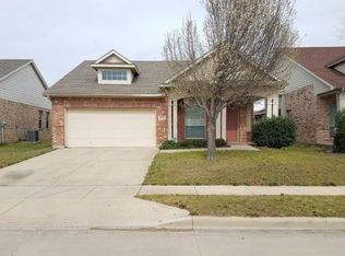 10836 Hawks Landing Rd, Haslet, TX 76052