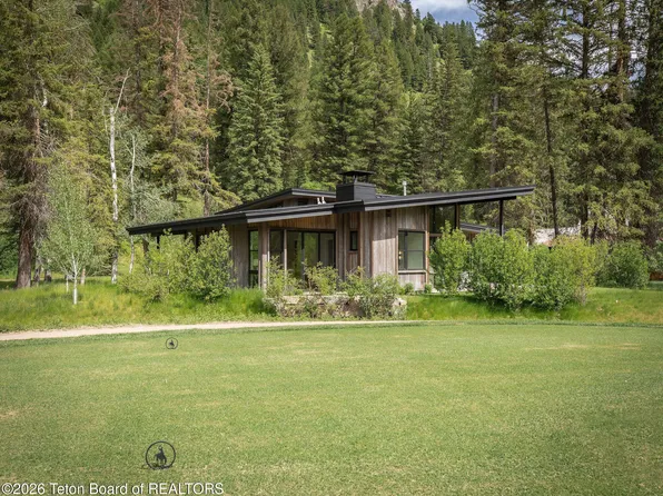 15415 Tall Timber Rd, Jackson, WY 83001