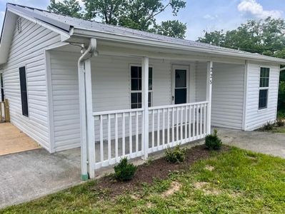 225 Barnett Dr, Tazewell, VA, 24651