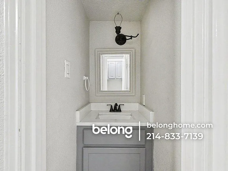 807 Burr Oak Dr — Photo 15