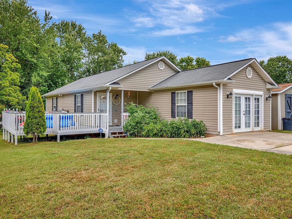 1st image of 311 Dudley Way