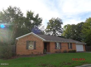 11421 Daisy Ln, Gulfport, MS 39503