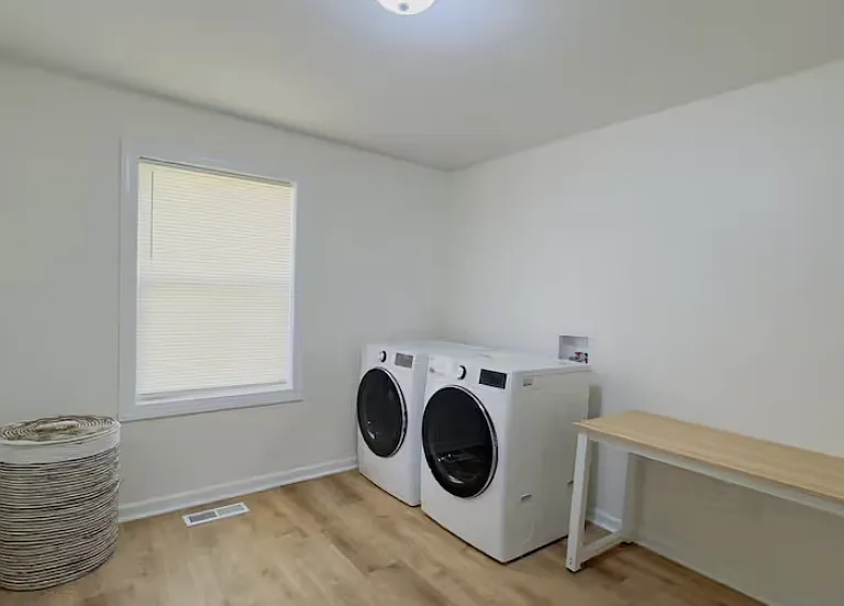 613 Calhoun Dr #A-B — Photo 2
