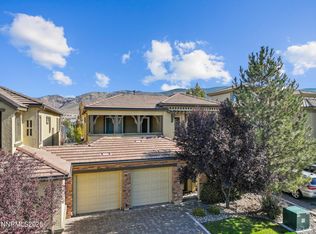10900 Serratina Dr, Reno, NV 89521