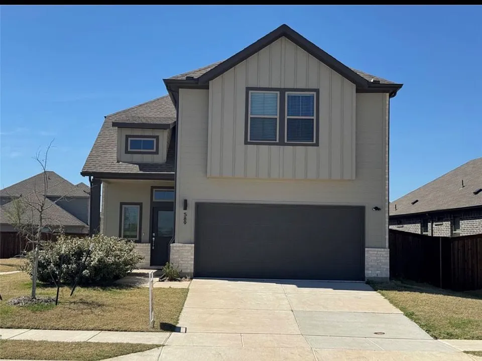 589 Woodland Ave