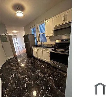 2 bed, $2,400 — Photo 3