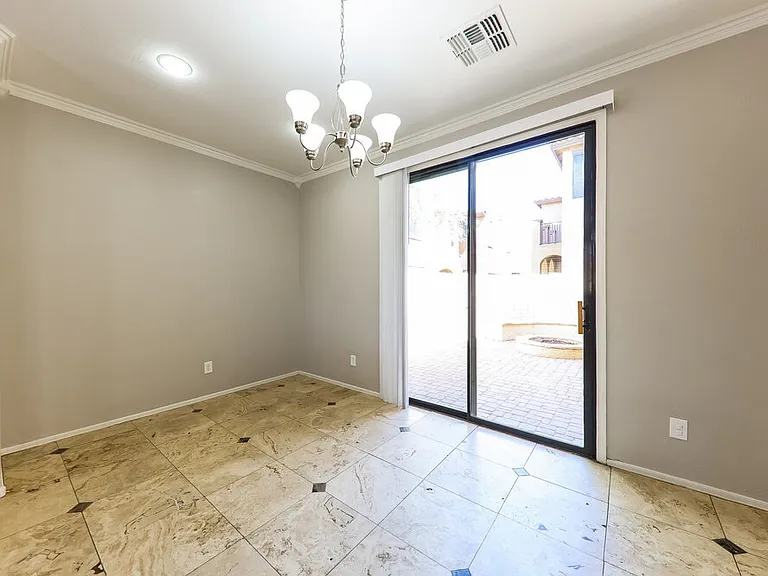 2302 W Jake Hvn — Photo 8
