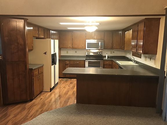 5th image of 340 Warfield Blvd