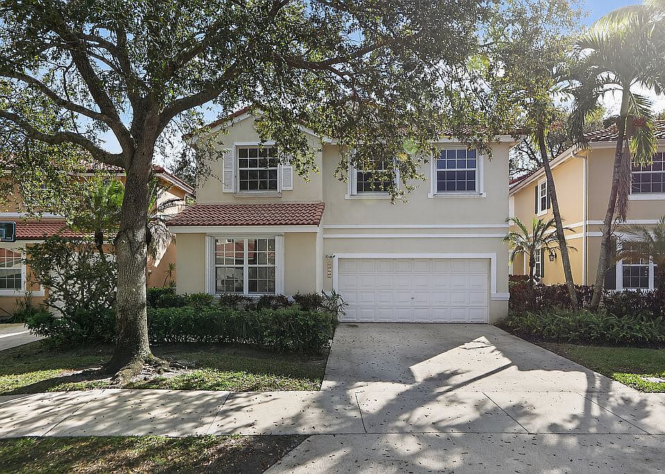 1st image of 15158 SW 49th St
