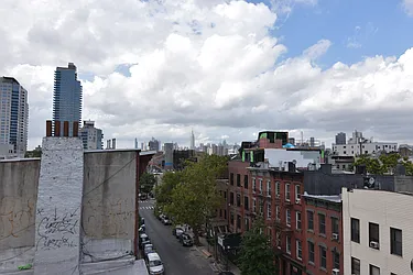 Rented by Triplemint