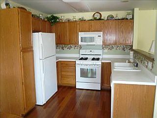 4th image of 13938 S Bristlecone Dr #A