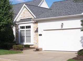 35 Gullybrook Ln UNIT 35, Willoughby, OH