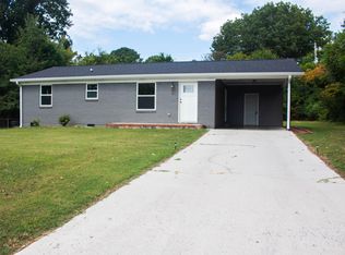 39 Cook St, La Fayette, GA 30728