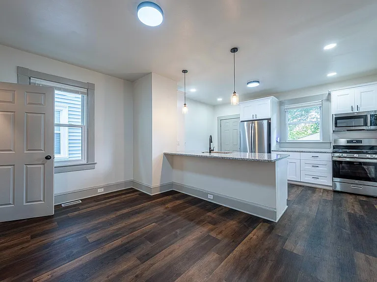 441 Maryland Ave — Photo 4