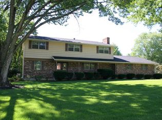 5618 Red Coach Rd, Centerville, OH 45429